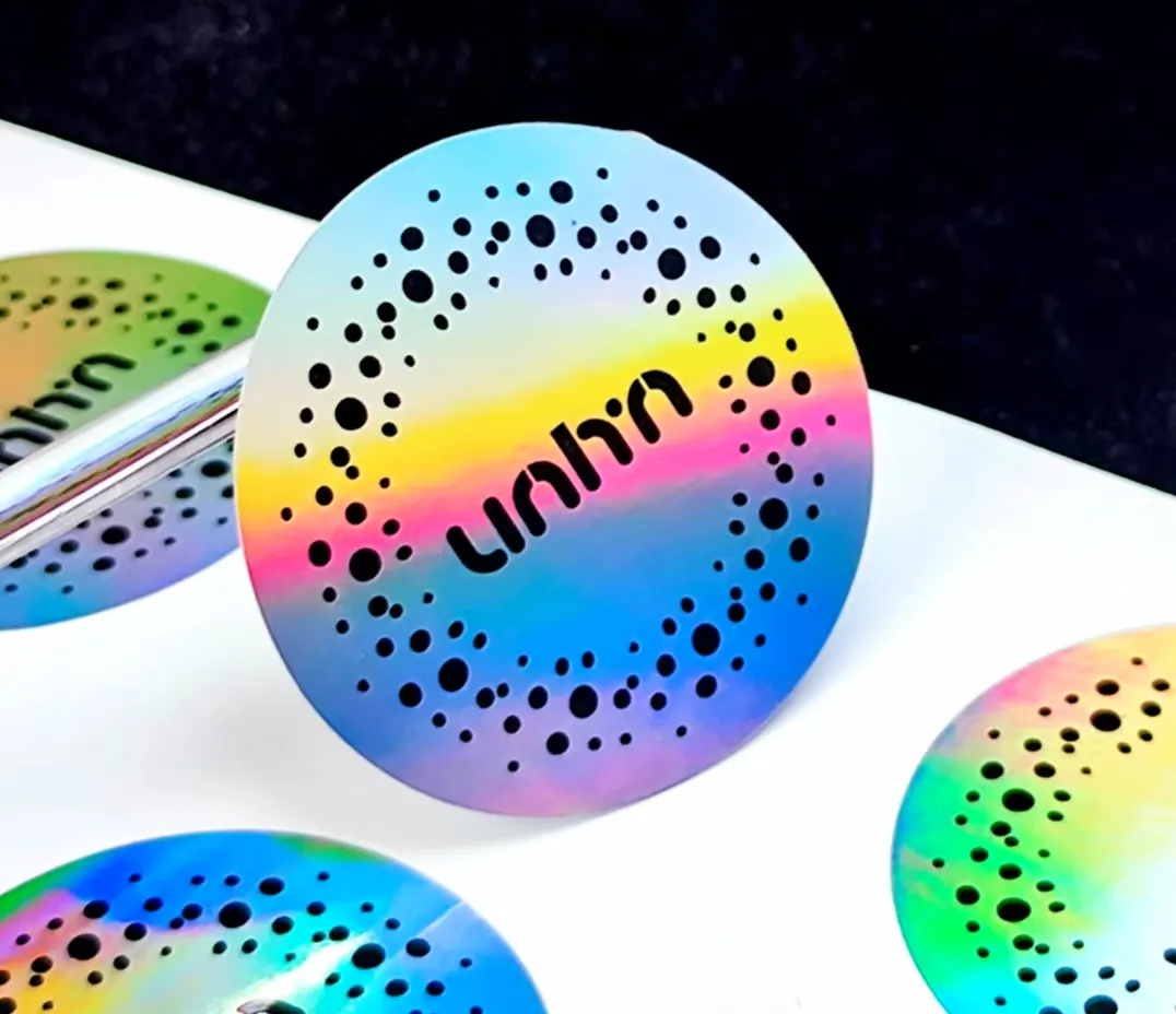 Pegatinas holográficas láser: creando una nueva tendencia en las etiquetas holográficas