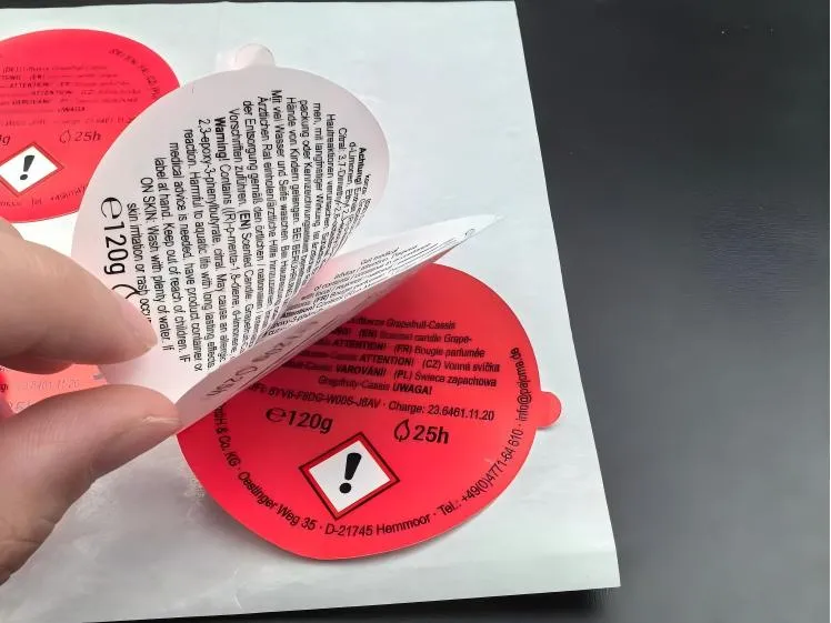 Cliente polaco solicita embalaje y envío de etiquetas multicapa