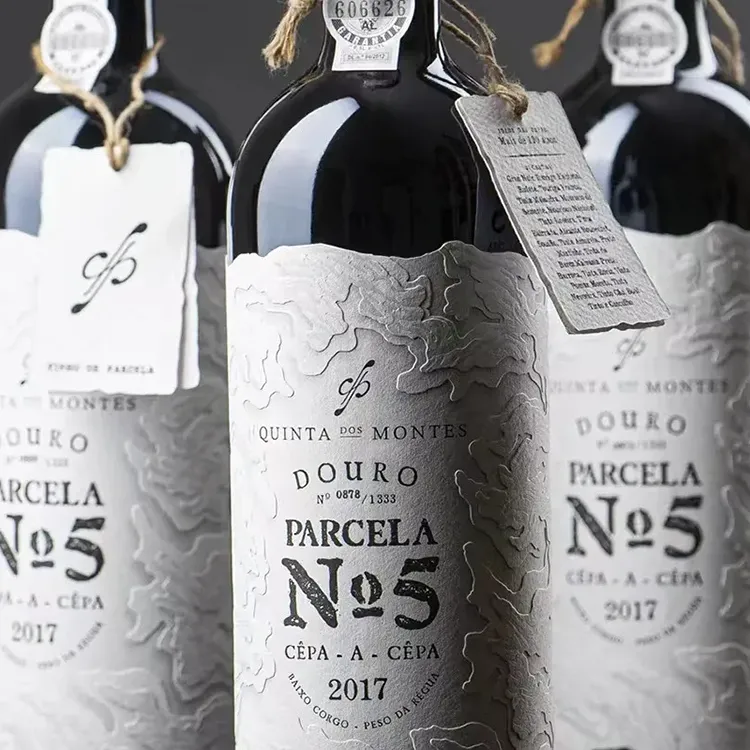 Etiqueta de botella de vino
